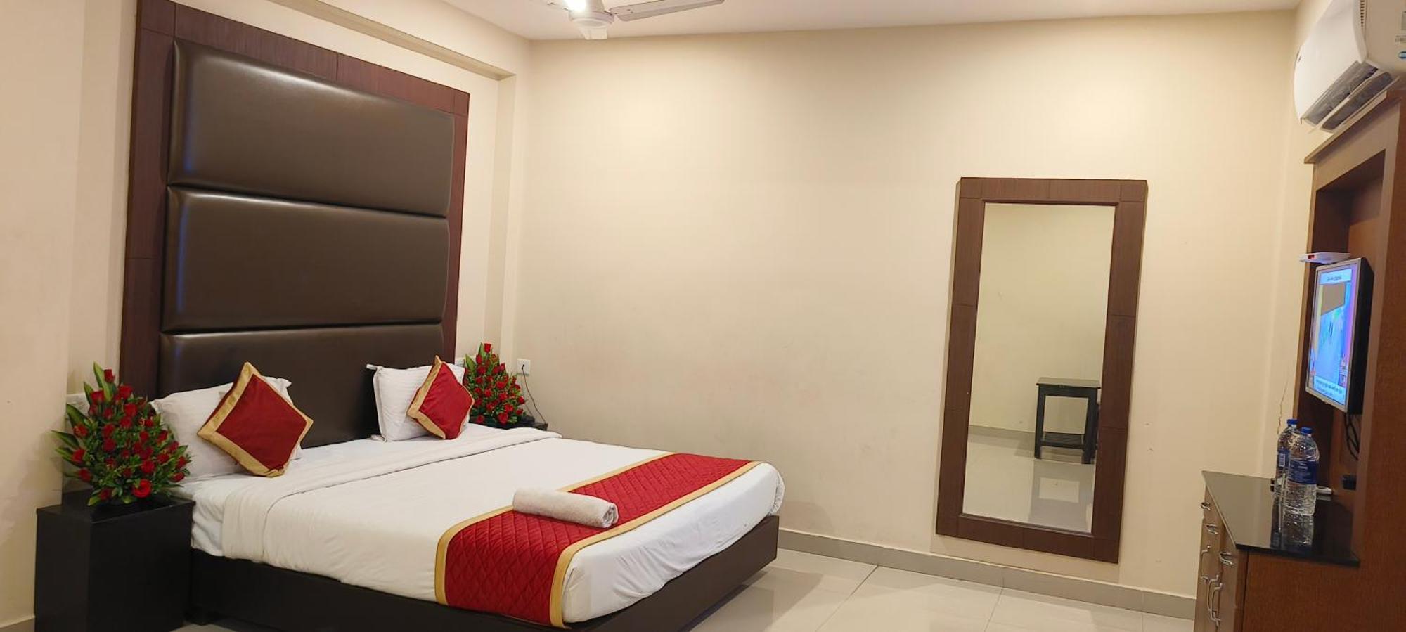 Hotel Pioneer Paradise Nagercoil Exterior photo