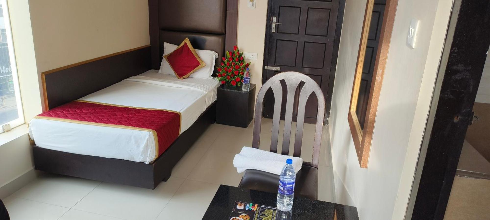 Hotel Pioneer Paradise Nagercoil Exterior photo